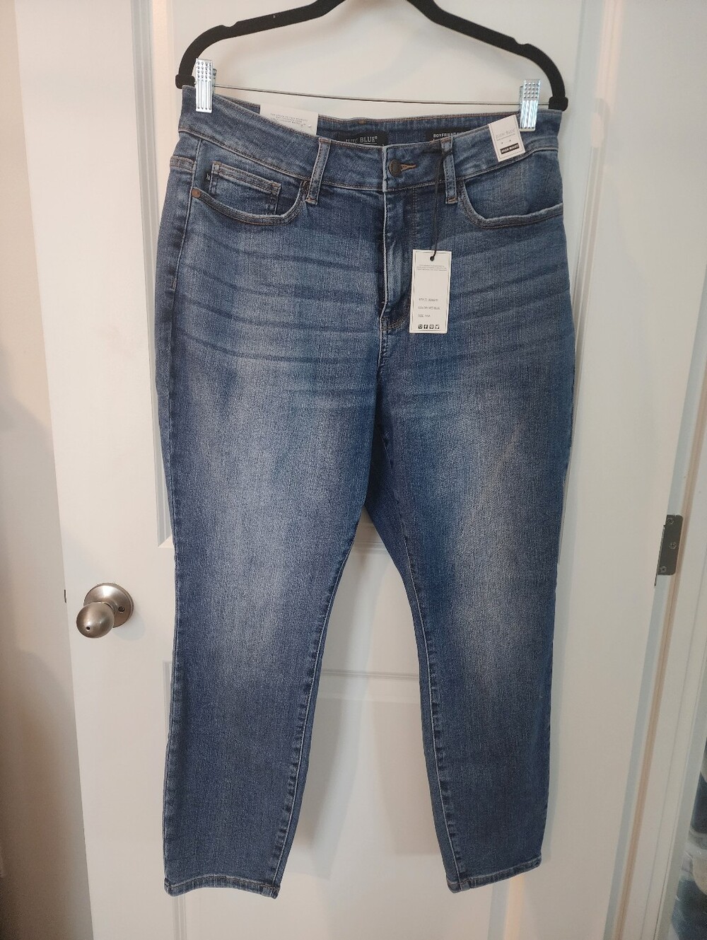 NWT! Judy Blue Classic High-Rise Boyfriend Fit Blue Women’s Jeans Size 14w.